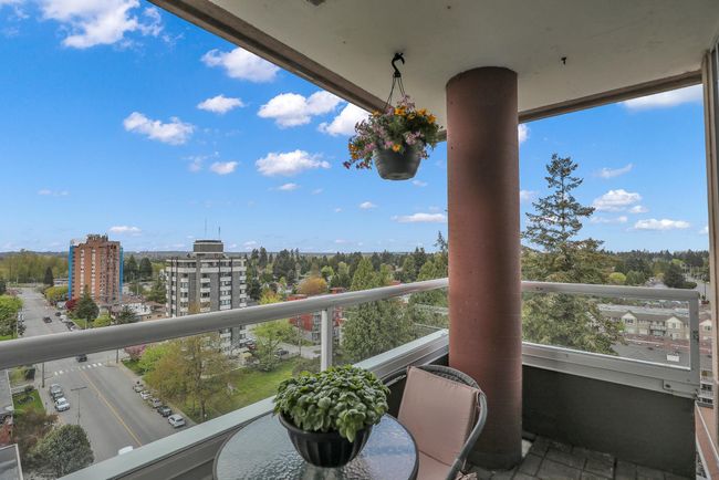 1204 - 11980 222 St, Condo with 2 bedrooms, 2 bathrooms and null parking in Maple Ridge BC | Image 23
