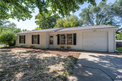 2641 Maverick Ln, Lawrence, KS, 66046-5149 | Card Image