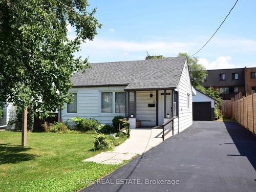 15 Eastern Avenue, Brampton, ON, L6W1X5 | Card Image