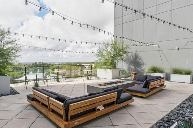 UNIT-644 - 1701 Simond Ave, Condo with 1 bedrooms, 1 bathrooms and null parking in Austin TX | Image 31