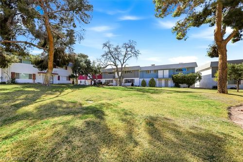 181 Pecos Way, Las Vegas, NV, 89121-2477 | Card Image