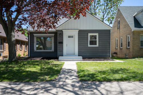 4478 N 56th St, Milwaukee, WI, 53218-5606 | Card Image