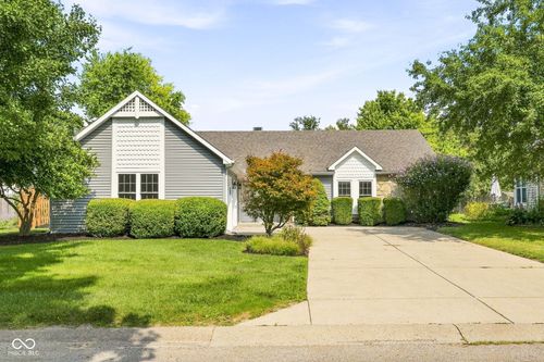 9266 Andiron Dr, Indianapolis, IN, 46250-1486 | Card Image