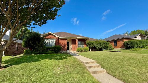 2907 Sierra Dr, Carrollton, TX, 75007-5626 | Card Image