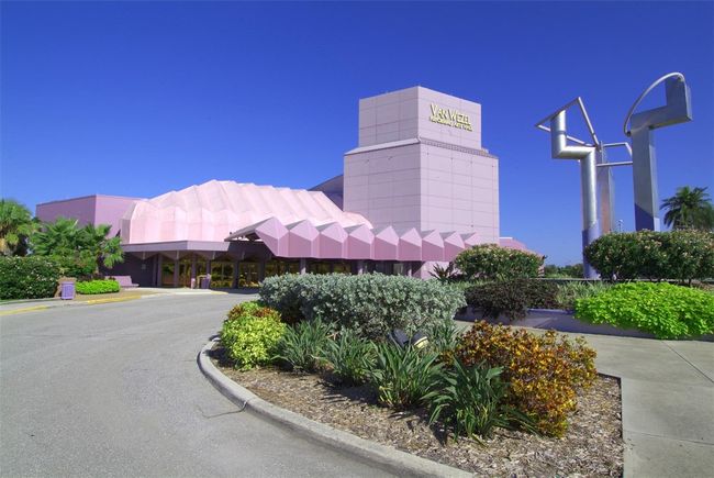 202 - 430 Kumquat Ct, Condo with 2 bedrooms, 2 bathrooms and null parking in SARASOTA FL | Image 4