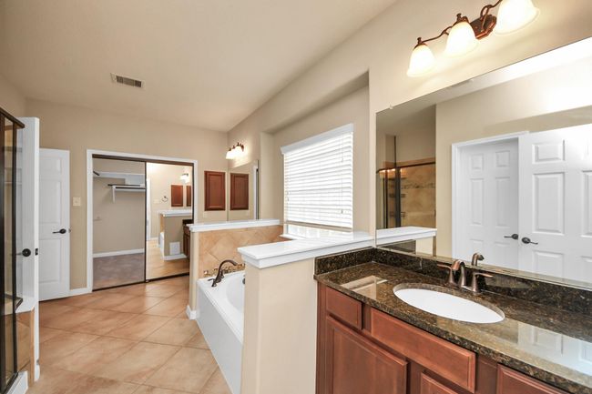 18006 E Williams Bend Dr, House other with 4 bedrooms, 4 bathrooms and 2 parking in Cypress TX | Image 35