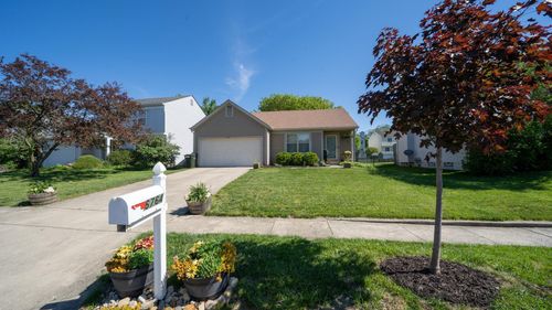 6764 Bennell Dr, Reynoldsburg, OH, 43068-4090 | Card Image