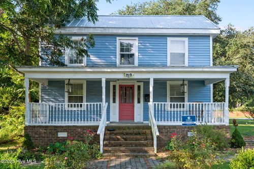 219 E 3rd St, Washington, NC, 27889-5008 | Card Image