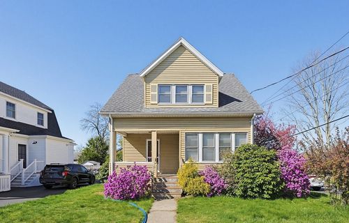 57 E Cross St, Norwood, MA, 02062-4817 | Card Image