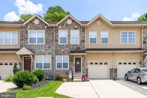 35 Glacier Dr, BERLIN, NJ, 08009-9377 | Card Image