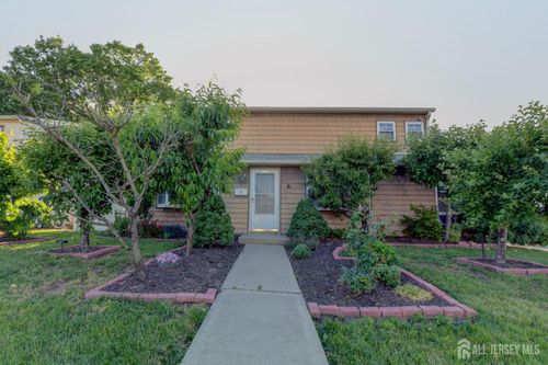 73 Daniel St, Carteret, NJ, 07008-1906 | Card Image
