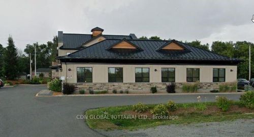 103-7610 E Village Centre Private E, Greely - Metcalfe - Osgoode - Vernon and Area, ON, K4P0C6 | Card Image
