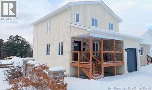 6 Briar Brook Pl, Fredericton, NB, E3A3N1 | Card Image