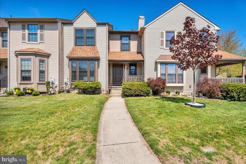 38 Burgundy Dr, MARLTON, NJ, 08053-3808 | Card Image