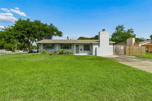 8900 59th Way N, Pinellas Park, FL, 33782-4937 | Card Image