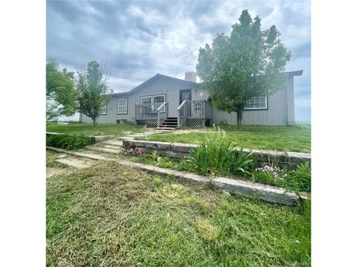 47904 Dartmouth Ave, Bennett, CO, 80102-8531 | Card Image