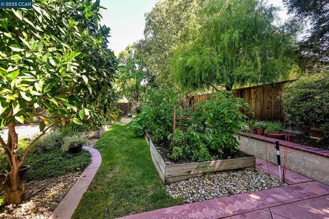 42 Alysia Ct, House other with 4 bedrooms, 3 bathrooms and 2 parking in Livermore CA | Image 33