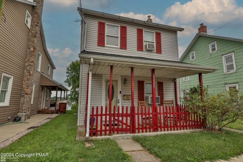 2225 N 1st Avenue, Whitehall, PA, 18052 | Card Image