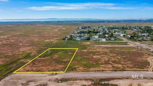 1 Pioneer Mountain Loop, Jerome, ID, 83338 | Card Image