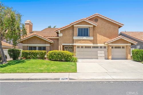 12611 Hillside Dr, Moorpark, CA, 93021-2731 | Card Image