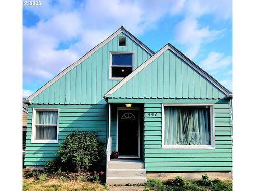 527 24th Ave, LONGVIEW, WA, 98632-1319 | Card Image
