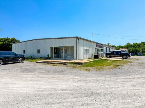 1853 W Choctaw St, Tahlequah, OK, 74464-3483 | Card Image