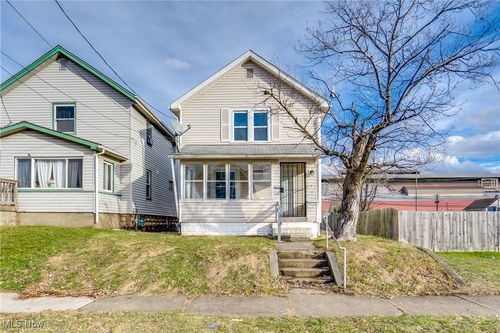 1520 Bryan Ave Sw, Canton, OH, 44706-2522 | Card Image