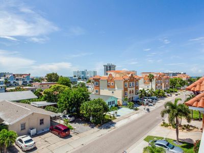 156 175th Avenue E, House other with 4 bedrooms, 3 bathrooms and null parking in Redington Shores FL | Image 3