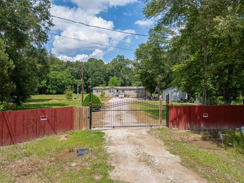 15981 Oak Creek Trl, Splendora, TX, 77372-6132 | Card Image