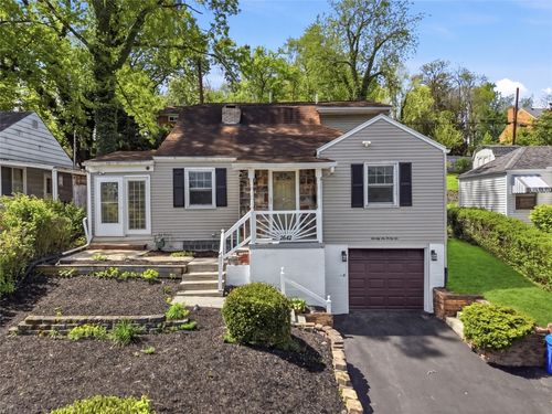 2642 Winchester Dr, Banksville/Westwood, PA, 15220 | Card Image