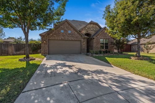 108 Bosque Ct, Azle, TX, 76020-3639 | Card Image