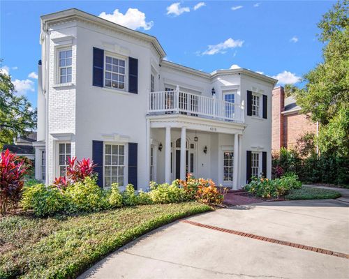 4318 W Azeele St, Tampa, FL, 33609-3824 | Card Image