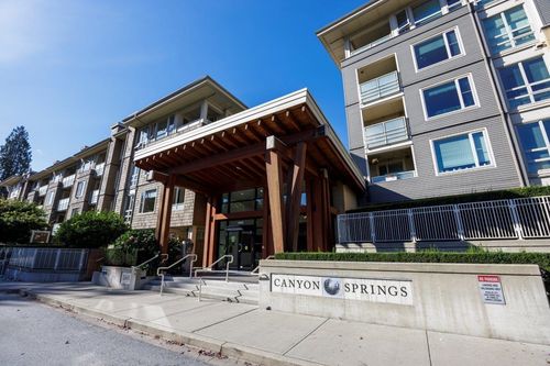 301-2665 Mountain Highway, North Vancouver, BC, V7J0A8 | Card Image