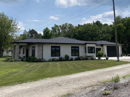 4271 Pine Grove Ave, Fort Gratiot, MI, 48059-3840 | Card Image