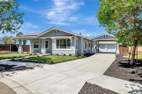 202 Sonia Way, Livermore, CA, 94550-8034 | Card Image