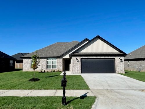 1001 Parker Ln, Pea Ridge, AR, 72751-6021 | Card Image