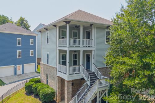 10236 Vanguard Pkwy, Huntersville, NC, 28078-5358 | Card Image