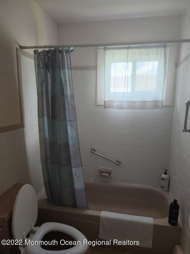 25 Edinburgh Drive, Sold in Berkeley Zoocasa