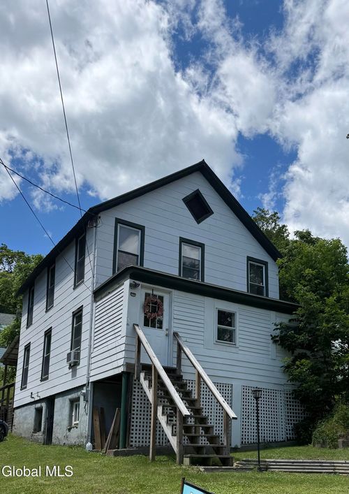 88 Saunders St, Whitehall, NY, 12887-1021 | Card Image
