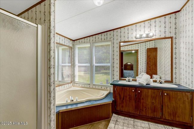 1088 Harvest Ln, House other with 3 bedrooms, 2 bathrooms and null parking in Hamilton NC | Image 11