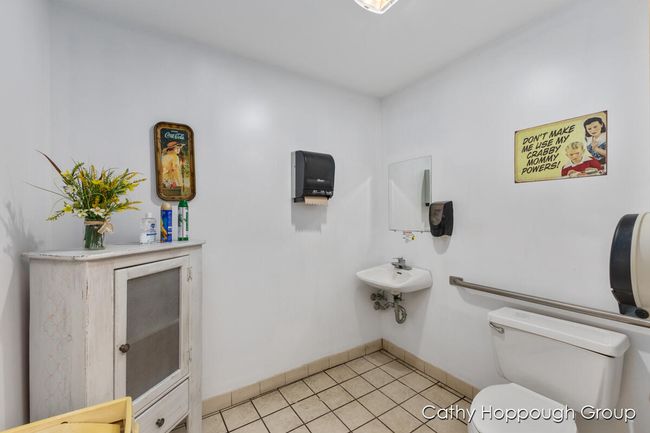 112 State St, Home with 0 bedrooms, 3 bathrooms and 20 parking in Freeport MI | Image 11
