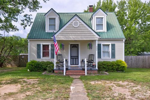 2-202 Chester Ave, Great Falls, SC, 29055-1102 | Card Image