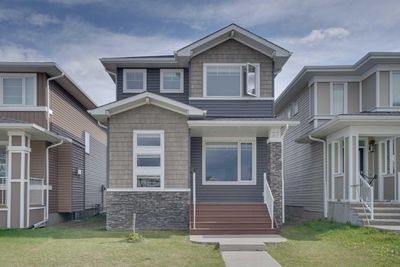 33 Redstone Villas Ne, House detached with 3 bedrooms, 2 bathrooms and 2 parking in Calgary AB | Image 1