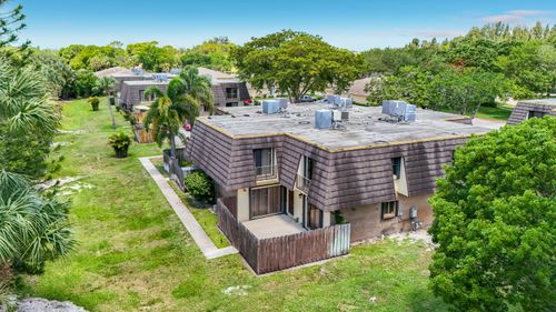 4644 Cherry Rd, West Palm Beach, FL, 33417-5946 | Card Image