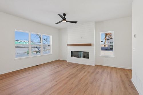 582 Buss Road Road, COTTAGE GROVE, WI, 53527 | Card Image