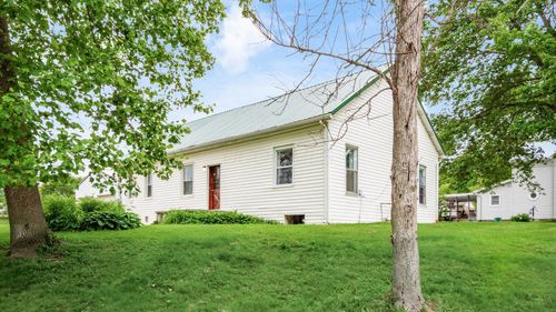 215 S Market St, Somerset, OH, 43783-9676 | Card Image