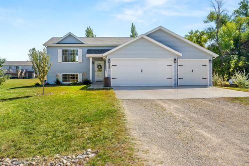 252 4th Street, Gardner, ND, 58036 | Card Image