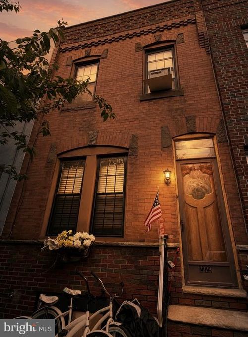 2329 S Lambert St, PHILADELPHIA, PA, 19145-3513 | Card Image