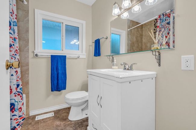 3356 Edinburgh St, House other with 2 bedrooms, 2 bathrooms and 4 parking in Port Coquitlam BC | Image 16