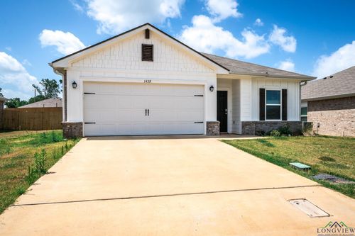 1439 Monterey Dr, Longview, TX, 75601-0101 | Card Image